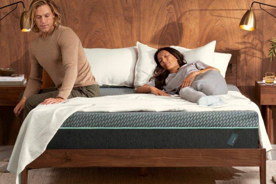 tuft and needle mint hybrid mattress for back pain