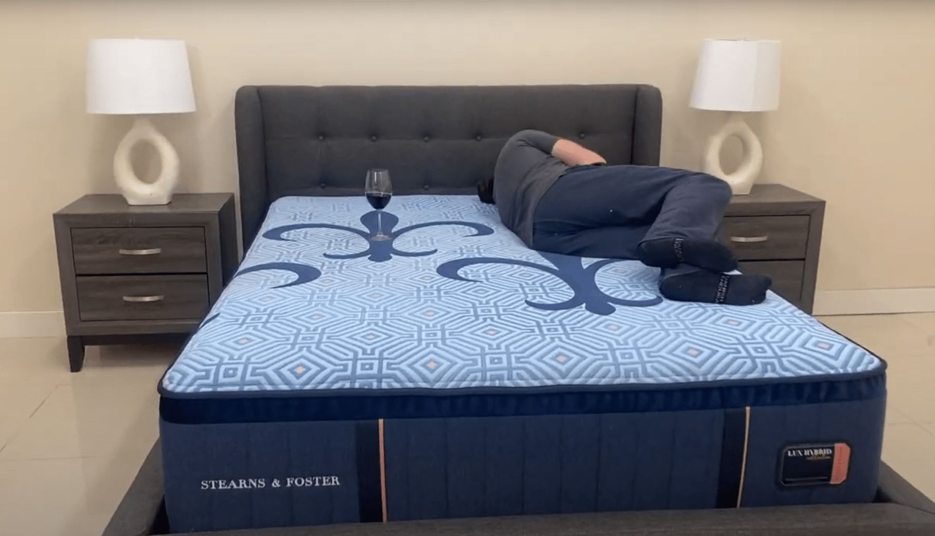 Stearns and Foster Lux Hybrid Firm Mattress Review 3 Stearns and Foster Lux Hybrid Mattress Review and 10-Point Performance Score By Sleep Examiner