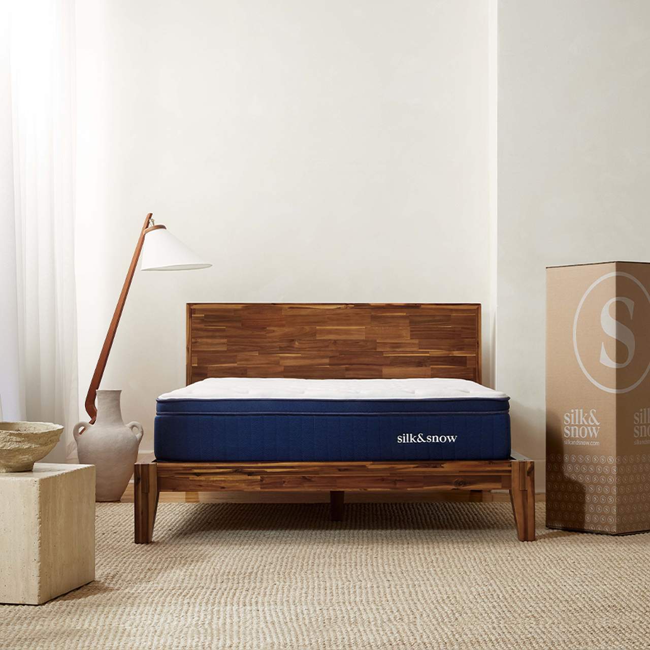 Silk & Snow Hybrid Mattress Review by Sleep Examiner